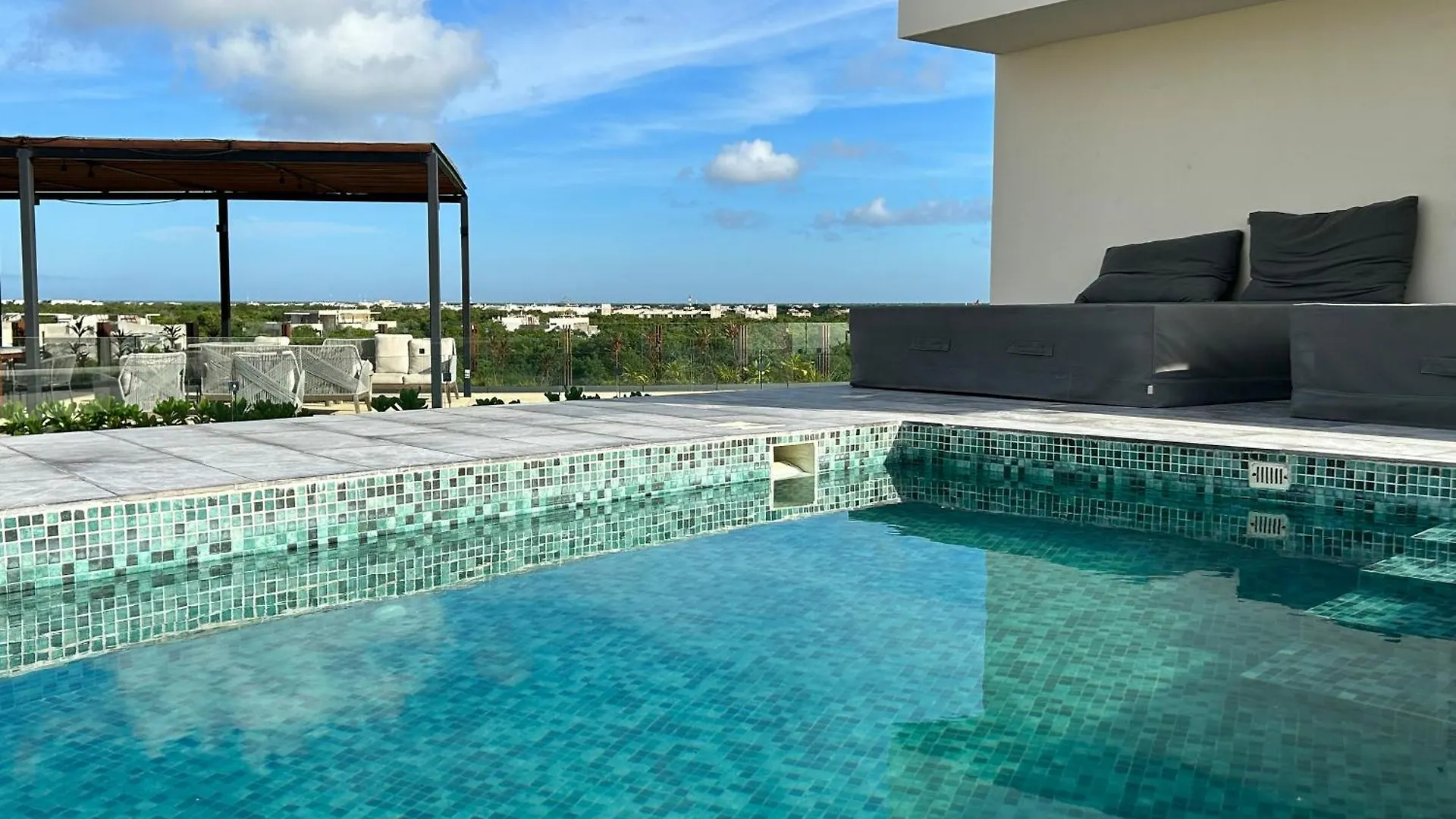 Tulum Playa, Zona Hotelera, Beach Club Apartment