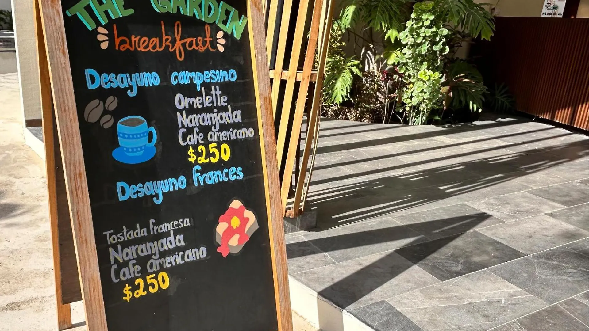 Tulum Playa, Zona Hotelera, Beach Club